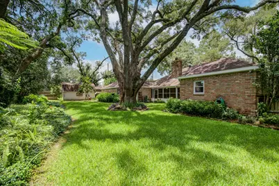 205 Hillcrest Drive, Alvin, TX 77511 - Photo 38