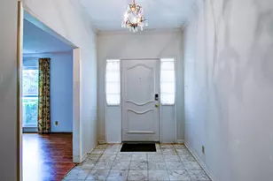 205 Hillcrest Dr, Alvin, TX 77511 - Photo 18