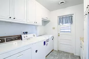 205 Hillcrest Dr, Alvin, TX 77511 - Photo 34