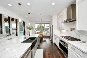 11003 Leigh Woods Dr, Cypress, TX 77433 - Photo 14