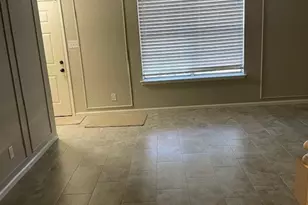 407 W Semands St, Conroe, TX 77301 - Photo 12