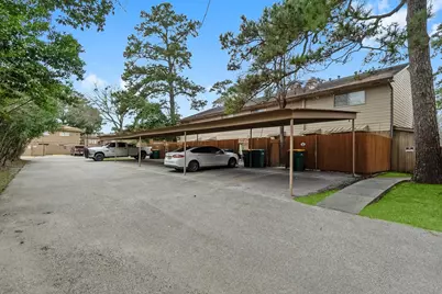 407 W Semands Street, Conroe, TX 77301 - Photo 4