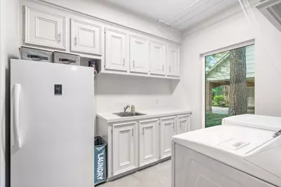 18 Golden Sunset Circle, The Woodlands, TX 77381 - Photo 38