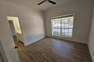 2626 Holly Hall St, Houston, TX 77054 - Photo 10