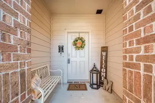 21501 Rustic Elm Dr, New Caney, TX 77357 - Photo 2