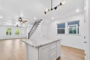 716 Zoe St, Houston, TX 77020 - Photo 12