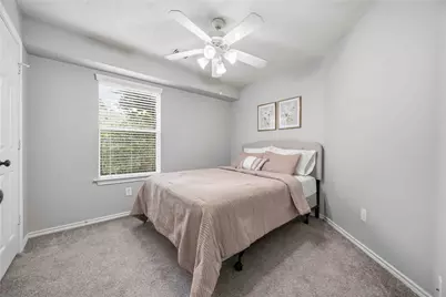 71 Summerhaze Cir, The Woodlands, TX 77382 - Photo 16