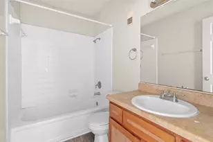 8100 Creekbend Dr, Houston, TX 77071 - Photo 20