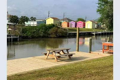 1222 County Road 204, Sargent, TX 77414 - Photo 14