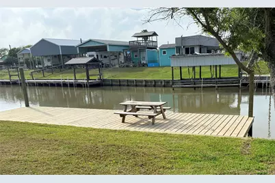 1222 County Road 204, Sargent, TX 77414 - Photo 14