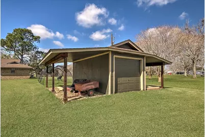 19834 County Road 510, Brazoria, TX 77422 - Photo 32