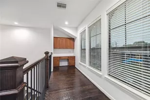 1046 W 23rd St, Houston, TX 77008 - Photo 14