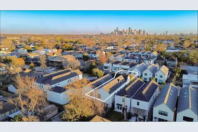 821 E 25th Street E, Houston, TX 77009 - Photo 46