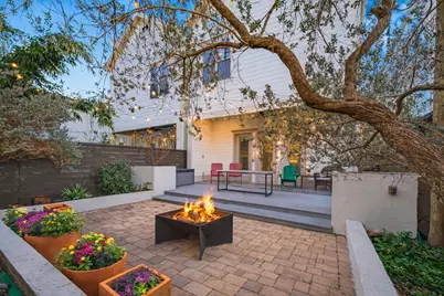 821 E 25th Street E, Houston, TX 77009 - Photo 44