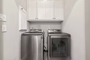 821 E 25th Street E, Houston, TX 77009 - Photo 34