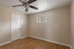 760 Cline St, Huntsville, TX 77340 - Photo 14