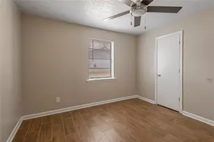 760 Cline St, Huntsville, TX 77340 - Photo 10