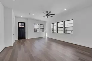 3211 Royal Oaks Holw Ln, Houston, TX 77082 - Photo 4