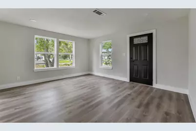 2505 29th Avenue N, Texas City, TX 77590 - Photo 10
