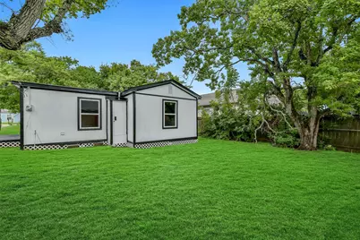 2505 29th Avenue N, Texas City, TX 77590 - Photo 30