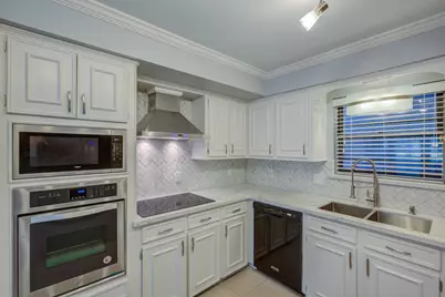 3123 Bonney Briar Drive, Missouri City, TX 77459 - Photo 6