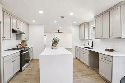 950 Buoy Road, Houston, TX 77062 - Photo 20