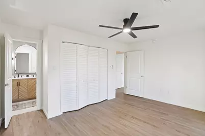 950 Buoy Road, Houston, TX 77062 - Photo 4