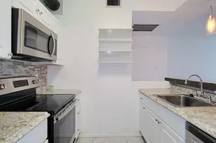 7119 N Holiday Dr, Galveston, TX 77550 - Photo 22
