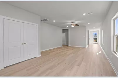 12211 Ridge Top Drive, Conroe, TX 77304 - Photo 8