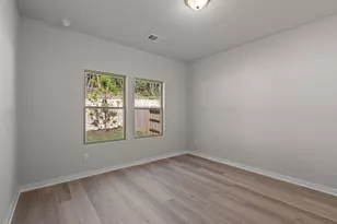 12211 Ridge Top Dr, Conroe, TX 77304 - Photo 12