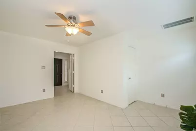 1016 Rochow Street, Houston, TX 77019 - Photo 6