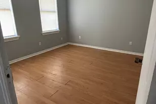 818 N Commerce St, Baytown, TX 77520 - Photo 6