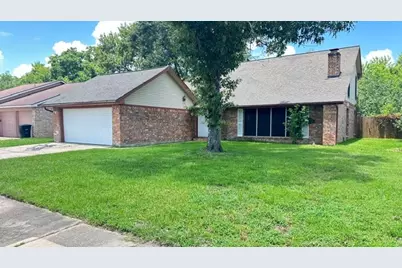 8518 Blossom Bell Lane, Houston, TX 77489 - Photo 2