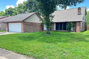 8518 Blossom Bell Ln, Houston, TX 77489 - Photo 2