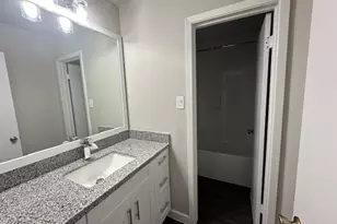 8518 Blossom Bell Ln, Houston, TX 77489 - Photo 12