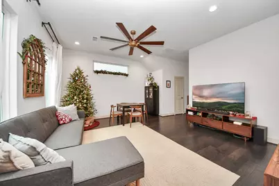 9448 Kerrwood Lane, Houston, TX 77080 - Photo 8