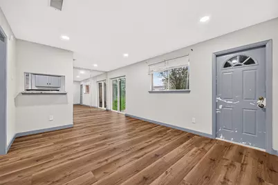 3102 Knotty Oaks Trail, Houston, TX 77045 - Photo 10