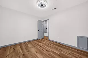 3102 Knotty Oaks Trail, Houston, TX 77045 - Photo 22