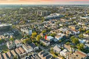 5706 Blossom St, Houston, TX 77007 - Photo 30