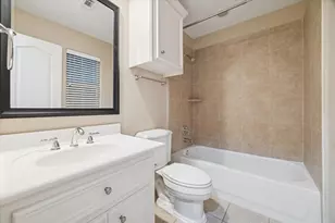 5706 Blossom St, Houston, TX 77007 - Photo 28