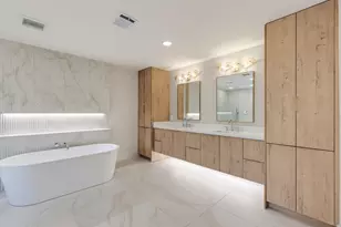 11831 Balmoral Ln, Bunker Hill Village, TX 77024 - Photo 30
