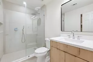 11831 Balmoral Ln, Bunker Hill Village, TX 77024 - Photo 40