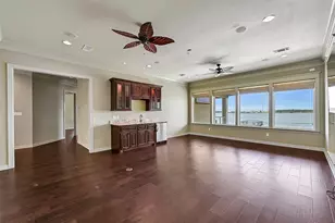 1301 Harbor View Dr, Galveston, TX 77550 - Photo 30