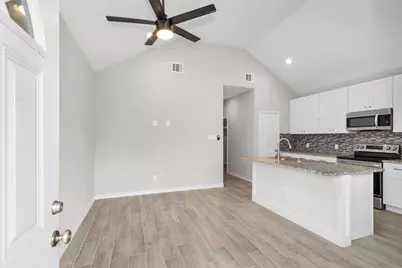 16706 E Hammon, Montgomery, TX 77316 - Photo 2