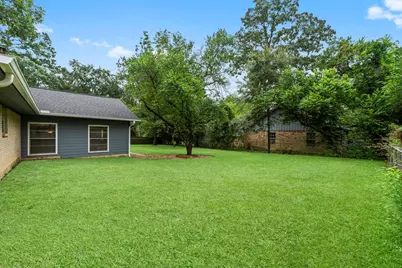 209 Summit Drive, Conroe, TX 77303 - Photo 20