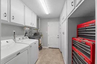 209 Summit Drive, Conroe, TX 77303 - Photo 18