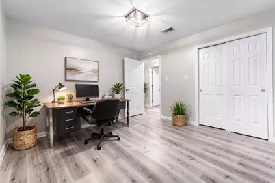 209 Summit Drive, Conroe, TX 77303 - Photo 12