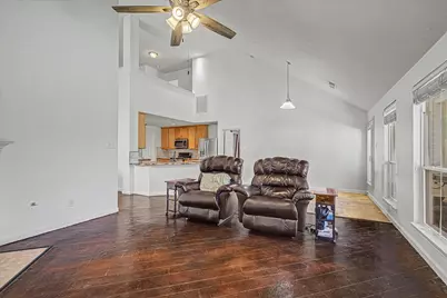 8219 Mandalay Bay Drive, Baytown, TX 77523 - Photo 18
