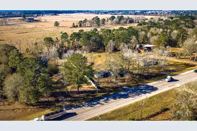 13363 Highway 105, Cleveland, TX 77327 - Photo 16