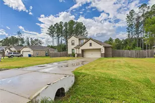 201 Rd 6618, Dayton, TX 77535 - Photo 2